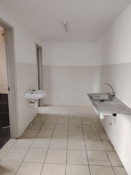 Kedai / Pejabat untuk Dijual di Shah Alam (Selangor) - Vivien Thum - Interior - PropertyGuru.com.my