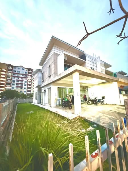 Semi-Detached House for Rent in Taman Baiduri (Dengkil) - Aaden Lim - Exterior - PropertyGuru.com.my