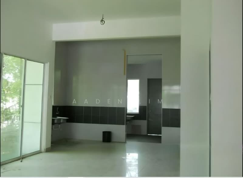 Semi-Detached House for Rent in Taman Baiduri (Dengkil) - Aaden Lim - Interior - PropertyGuru.com.my