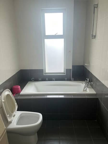 Condominium for Rent at Birch Regency @ Penang Times Square - Chan YB - Bathroom - PropertyGuru.com.my