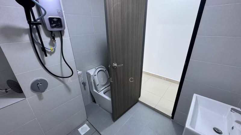 Service Residence for Rent at TRELLIS RESIDENCES - April Chin - Bathroom - PropertyGuru.com.my