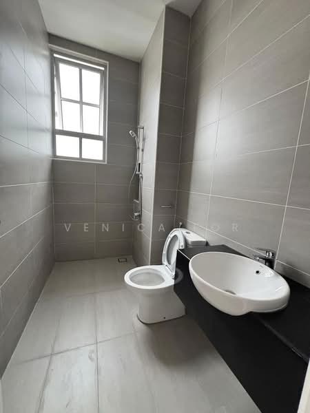 Rumah Berkembar untuk Dijual di Taman Ekoflora (Johor Bahru) - Venica For - Bathroom - PropertyGuru.com.my