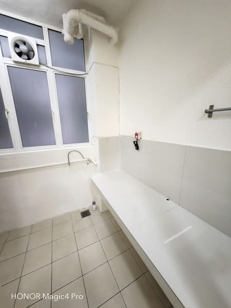 Condominium for Rent at Scenaria @ North Kiara Hills - Eva Yap - Interior - PropertyGuru.com.my