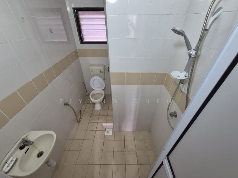 Pangsapuri untuk Disewa di Damai Apartment - Ziyang Chen - Bathroom - PropertyGuru.com.my