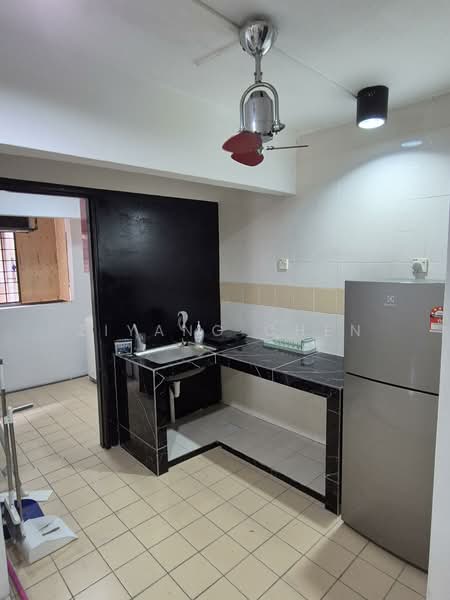Pangsapuri untuk Disewa di Damai Apartment - Ziyang Chen - Kitchen - PropertyGuru.com.my