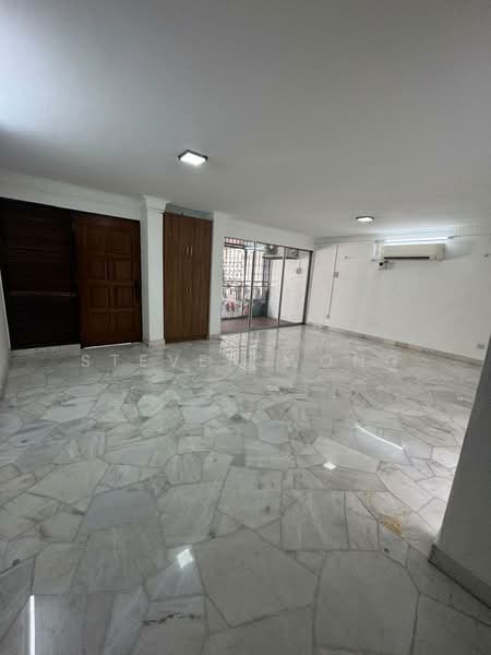 Rumah Teres 2 Tingkat untuk Dijual di Taman Desa (Kuala Lumpur) - Steven Wong - Living Room - PropertyGuru.com.my