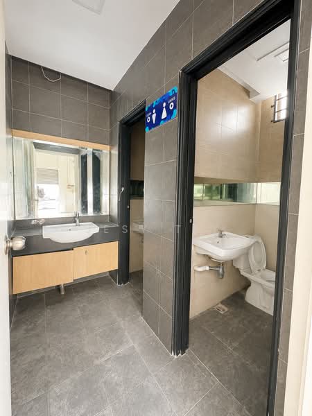 Shop for Rent in Austin Heights (Tebrau) - Jesy Tey - Bathroom - PropertyGuru.com.my