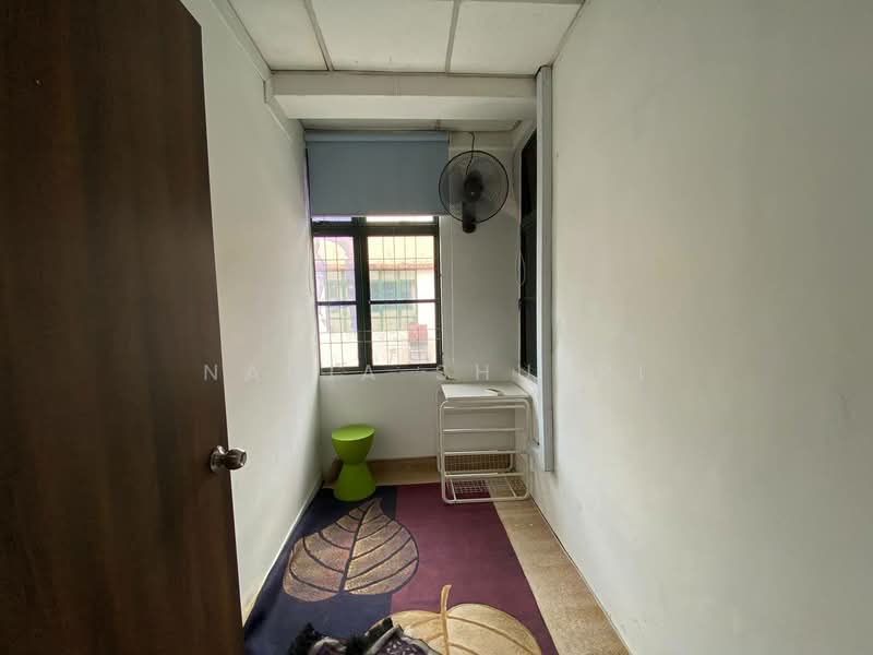 Office for Sale in Seksyen 13 (Shah Alam) - Nadia Shukri - Interior - PropertyGuru.com.my