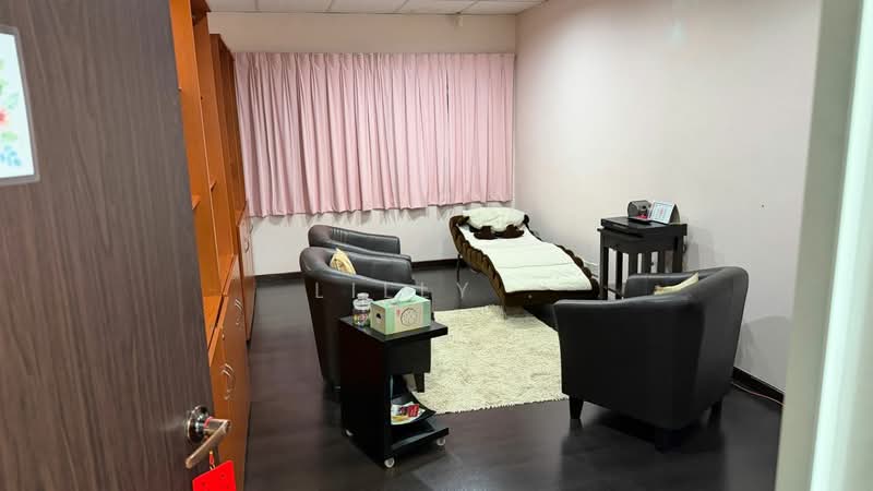 Shop / Office for Sale in Bay Avenue (Bayan Lepas) - Lilly . - Study - PropertyGuru.com.my