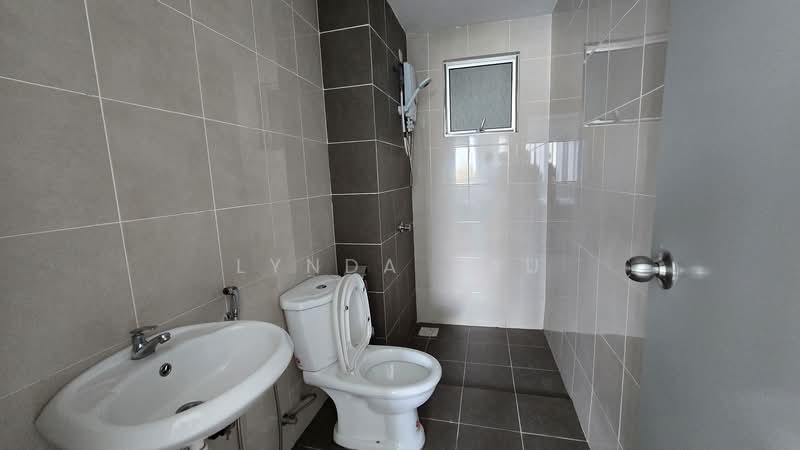 Condominium for Rent at Residensi Desa Satumas - Lynda Yau - Bathroom - PropertyGuru.com.my