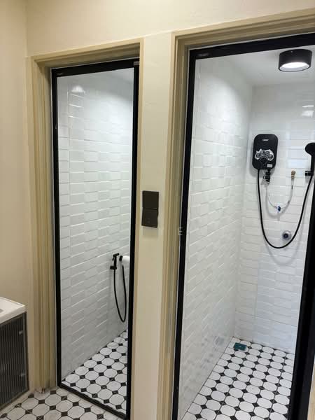 Apartment for Sale at Palm & Nipah Court (Pangsapuri Nipah) - Sam Yeoh - Bathroom - PropertyGuru.com.my