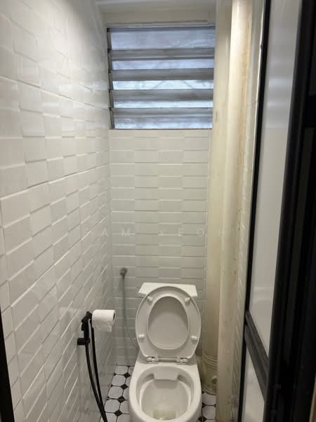 Apartment for Sale at Palm & Nipah Court (Pangsapuri Nipah) - Sam Yeoh - Bathroom - PropertyGuru.com.my