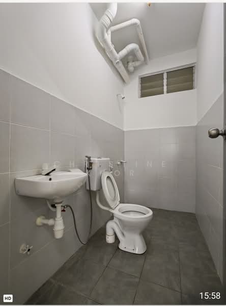 Pangsapuri untuk Dijual di Flora Damai - Christine Khor - Bathroom - PropertyGuru.com.my