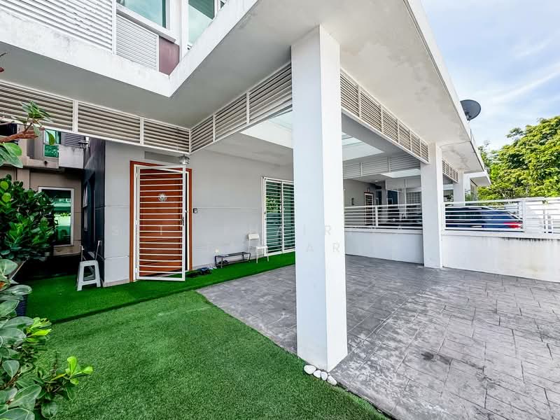 2-storey Terraced House for Sale in Denai Alam (Shah Alam) - SITI KHAIRIYAH JAAFAR - Exterior - PropertyGuru.com.my