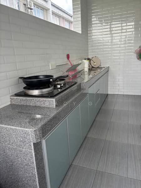 2-storey Terraced House for Rent in Bemban (Melaka) - Macy G - Kitchen - PropertyGuru.com.my