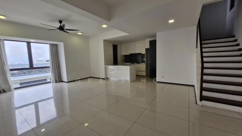 Condominium for Sale at The Breezeway - Grace Ho - Living Room - PropertyGuru.com.my