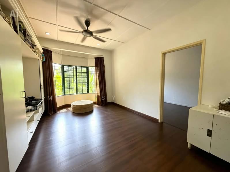 Semi-Detached House for Sale in Taman Melawati (Ulu Kelang) - Mohd Syahidie - Living Room - PropertyGuru.com.my
