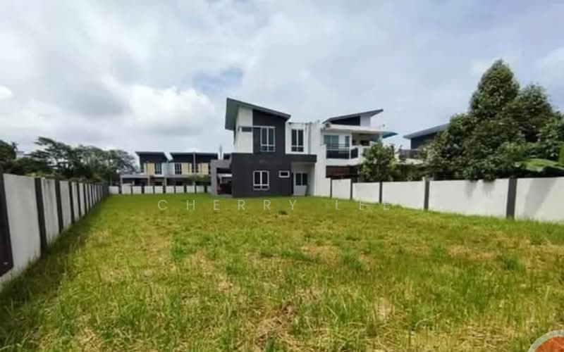 Semi-Detached House for Sale in Kuching (Sarawak) - Cherry Lee - PropertyGuru.com.my