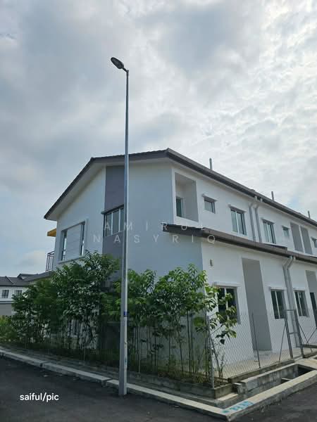 Rumah Teres 2 Tingkat untuk Dijual di Desa Seri Setia (Sepang) - Amirul Nasyriq - Exterior - PropertyGuru.com.my