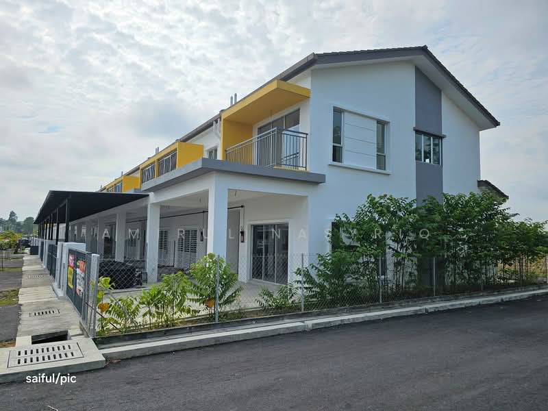 Rumah Teres 2 Tingkat untuk Dijual di Desa Seri Setia (Sepang) - Amirul Nasyriq - Exterior - PropertyGuru.com.my