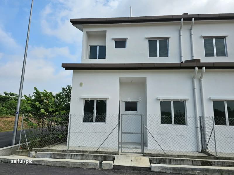 Rumah Teres 2 Tingkat untuk Dijual di Desa Seri Setia (Sepang) - Amirul Nasyriq - Exterior - PropertyGuru.com.my