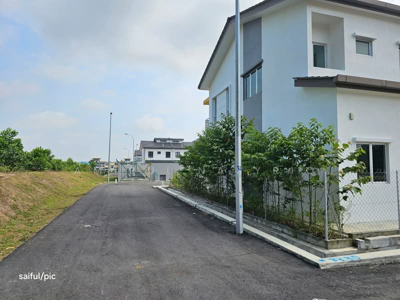 Rumah Teres 2 Tingkat untuk Dijual di Desa Seri Setia (Sepang) - Amirul Nasyriq - Exterior - PropertyGuru.com.my
