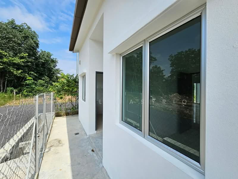 Rumah Teres 2 Tingkat untuk Dijual di Desa Seri Setia (Sepang) - Amirul Nasyriq - Exterior - PropertyGuru.com.my
