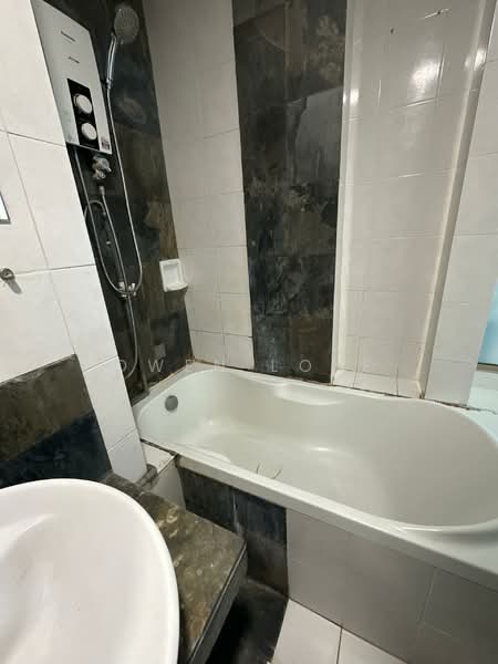 Service Residence for Rent at Ritze Perdana 1 - Owen Loke - Bathroom - PropertyGuru.com.my