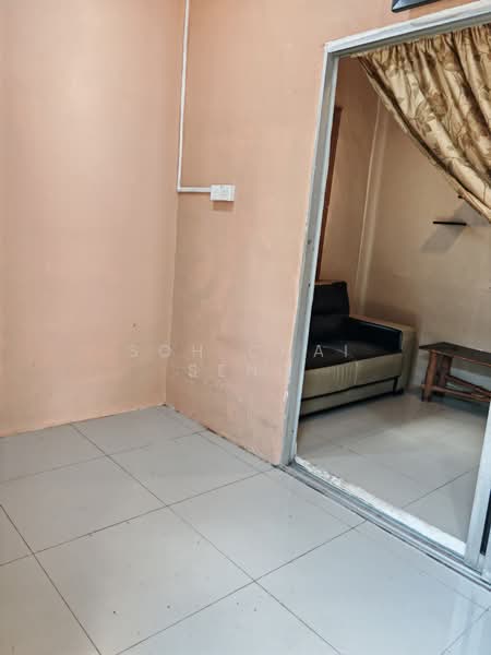 Rumah Teres 1 Tingkat untuk Disewa di Larkin (Johor Bahru) - Soh Chai Seng - Living Room - PropertyGuru.com.my