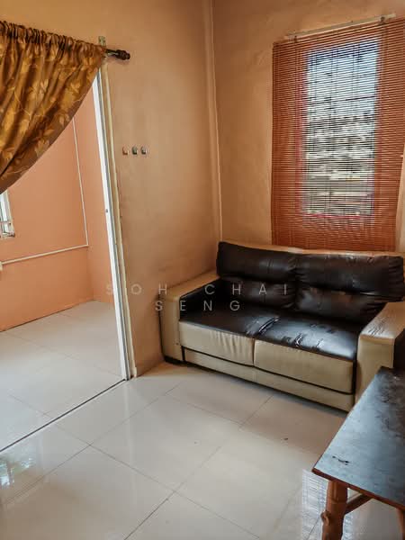 Rumah Teres 1 Tingkat untuk Disewa di Larkin (Johor Bahru) - Soh Chai Seng - Living Room - PropertyGuru.com.my