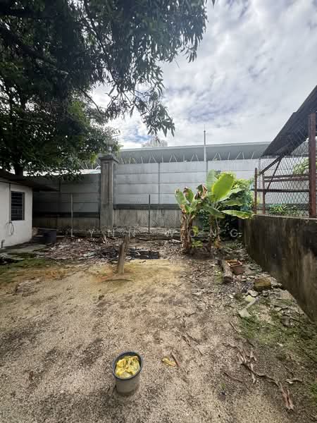 1-storey Terraced House for Rent in Bukit Chagar (Johor Bahru) - Lynn Wong - Exterior - PropertyGuru.com.my