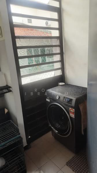 2-storey Terraced House for Sale in Sepang (Selangor) - Rose Ibrahim - Balcony - PropertyGuru.com.my