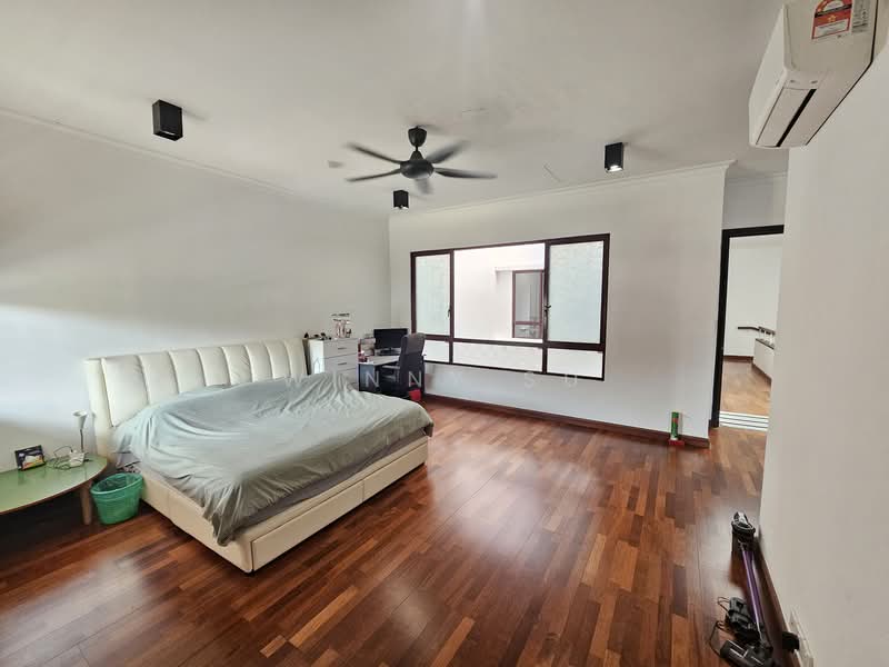 Rumah Teres 2 Tingkat untuk Dijual di Bukit Jelutong (Shah Alam) - Winny Su - Bedroom - PropertyGuru.com.my