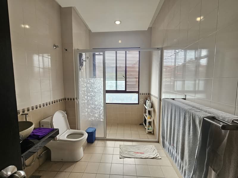 Rumah Teres 2 Tingkat untuk Dijual di Bukit Jelutong (Shah Alam) - Winny Su - Bathroom - PropertyGuru.com.my