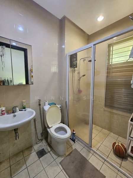 Rumah Teres 2 Tingkat untuk Dijual di Bukit Jelutong (Shah Alam) - Winny Su - Bathroom - PropertyGuru.com.my