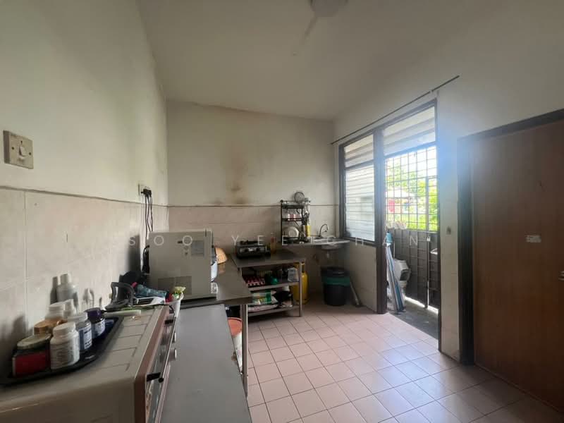 Rumah Teres 2 Tingkat untuk Dijual di Taman Puncak Jalil (Seri Kembangan) - Soo Yee Chan - Kitchen - PropertyGuru.com.my