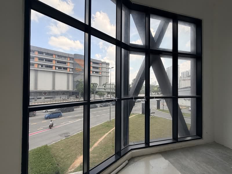 Retail Office for Rent in Jalan Klang Lama (Old Klang Road) (Kuala Lumpur) - Jason Lai - Interior - PropertyGuru.com.my
