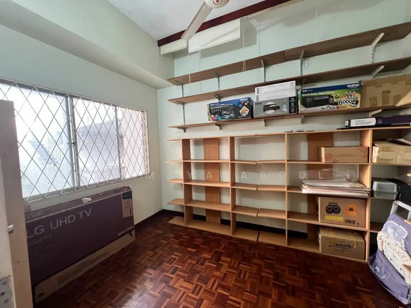 Rumah Teres 4 Tingkat untuk Dijual di Ampang Jaya (Ampang) - Cik Maya Abdul - Study - PropertyGuru.com.my
