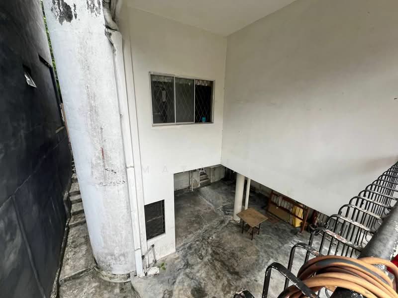 Rumah Teres 4 Tingkat untuk Dijual di Ampang Jaya (Ampang) - Cik Maya Abdul - Exterior - PropertyGuru.com.my