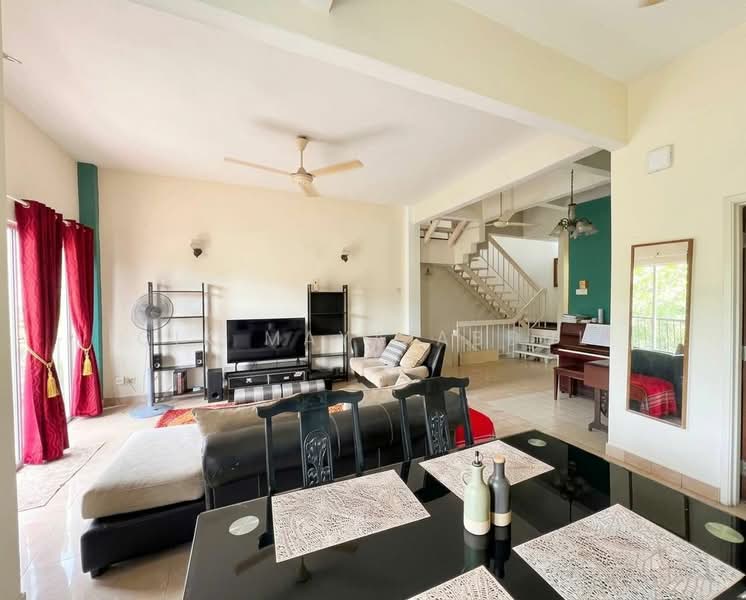 Rumah Teres 4 Tingkat untuk Dijual di Ampang Jaya (Ampang) - Cik Maya Abdul - Living Room - PropertyGuru.com.my