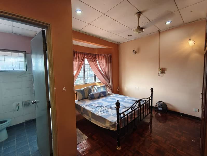 2-storey Terraced House for Sale in Usj 11 (Subang Jaya) - Fatin Azemi - Bedroom - PropertyGuru.com.my