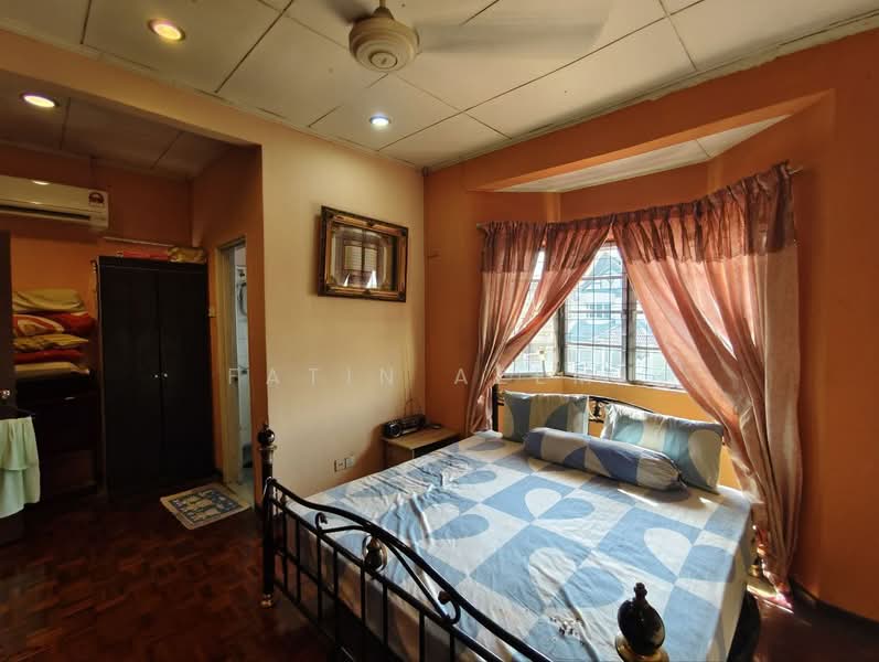 2-storey Terraced House for Sale in Usj 11 (Subang Jaya) - Fatin Azemi - Bedroom - PropertyGuru.com.my