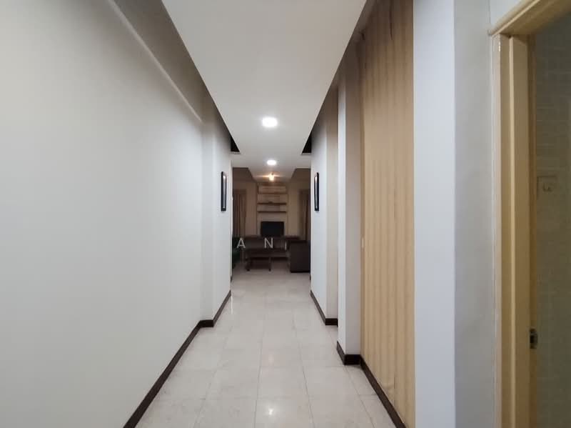 Kondominium untuk Disewa di 10 Semantan Suites - Kian Fei - Corridor - PropertyGuru.com.my