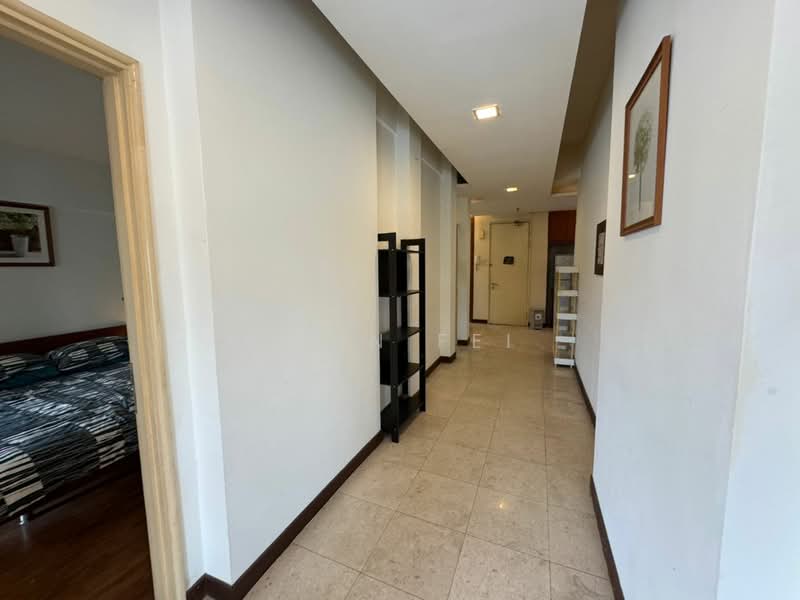 Kondominium untuk Disewa di 10 Semantan Suites - Kian Fei - Corridor - PropertyGuru.com.my