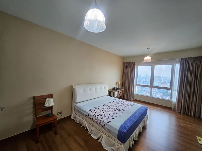 Kondominium untuk Dijual di Central Park condominium - Lilly . - Bedroom - PropertyGuru.com.my