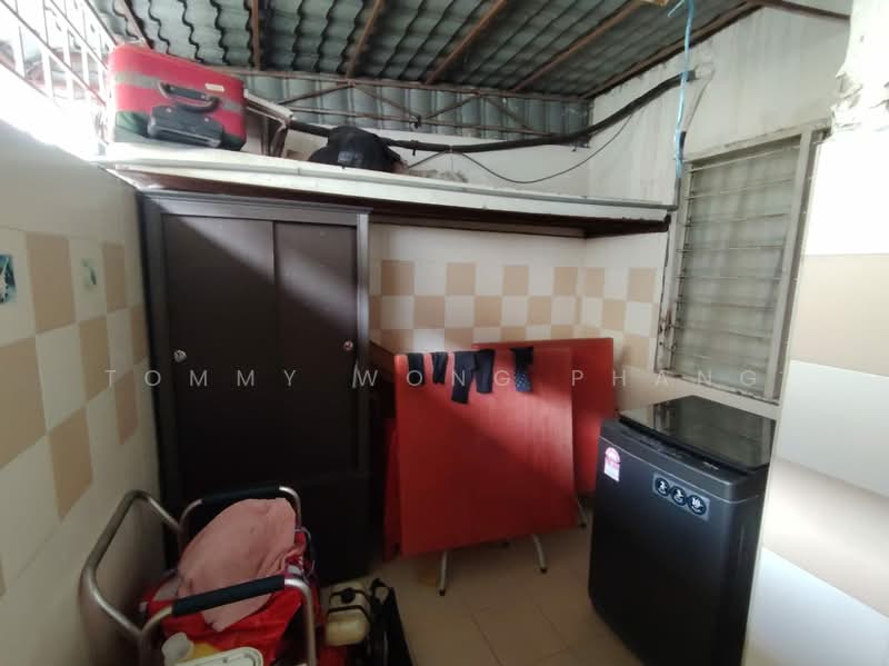 Rumah Teres 2 Tingkat untuk Dijual di Taman Putra Budiman (Balakong) - Tommy Wong Phang - Interior - PropertyGuru.com.my