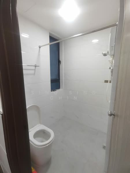 Service Residence for Rent at Country Garden Central Park - Sing Sing Chin - Bathroom - PropertyGuru.com.my