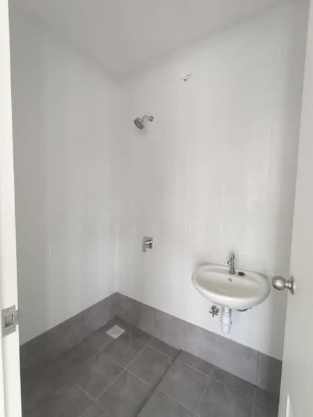 Rumah Teres 2 Tingkat untuk Disewa di Eco Forest (Semenyih) - Jesslyn Lee - Bathroom - PropertyGuru.com.my
