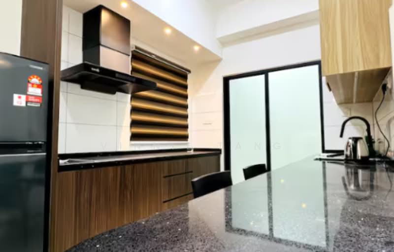 Service Residence for Sale at Gaya Residency - Vinnie Tang - Kitchen - PropertyGuru.com.my