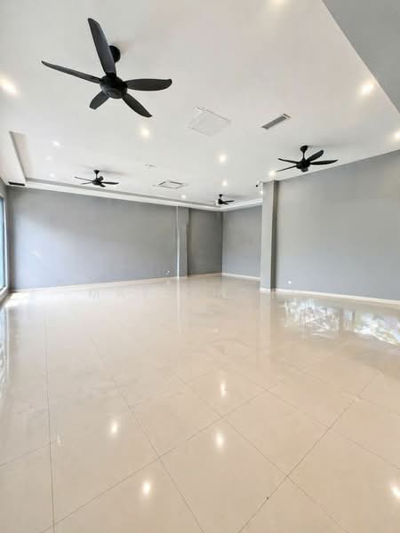 Semi-D Factory for Sale in Taman Perindustrian Permas Jaya (Masai) - May Chong - Interior - PropertyGuru.com.my